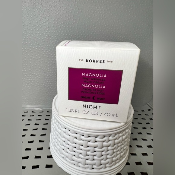 Korres Other - Korres Magnolia First Wrinkles Night Cream Full Size 1.35 Fl Ounces
